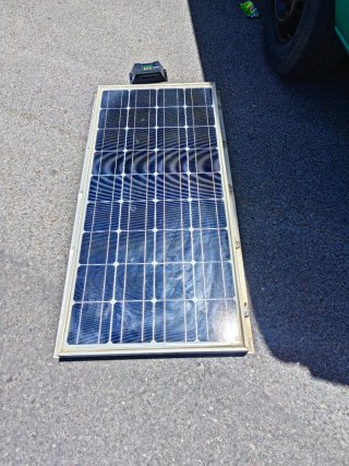 Kit Solar 100W Panel Monocristalino + Regulador