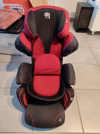 Silla de coche Kiddy roja y negra
