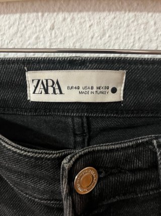 Pantalón vaquero negro Zara Talla 40