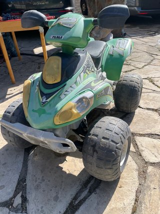 Quad eléctrico infantil Feber 350.