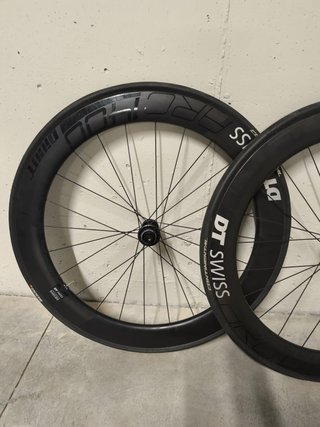 Ruedas DT Swiss ARC 1400 DICUT Carbono 62mm