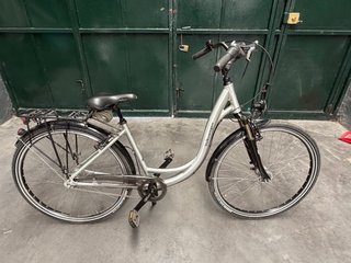 Bicicleta Volkswagen de ALUMINIO CEPILLADO.