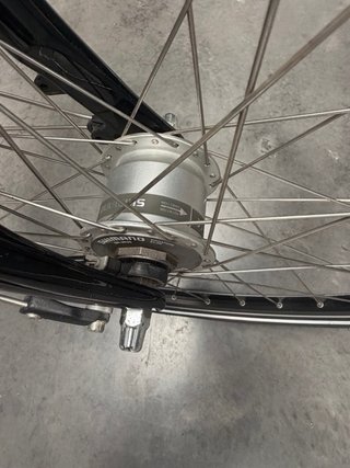 Bicicleta Volkswagen de ALUMINIO CEPILLADO.