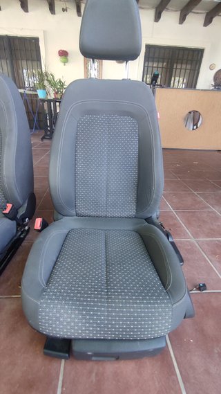 Asientos Delanteros Seat Exeo / Audi A4