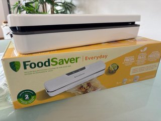 Envasadora vacío FoodSaver Everyday VS0290X + 10 b