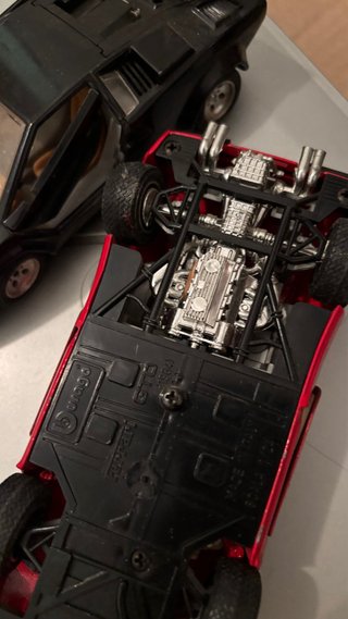 Modellini Ferrari e Lamborghini