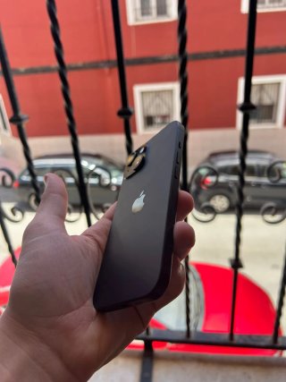 iPhone 15 88% Batería ✅
