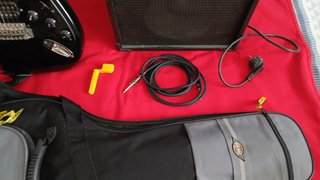 Guitarra Academy + Amplificador AXL-30WEA