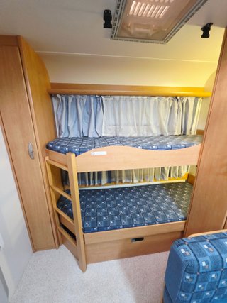 EIFELLAND 520 TKM - Aire/Toldo
