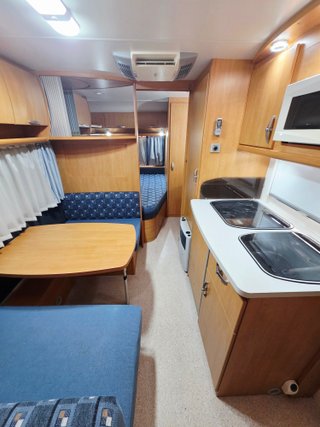 EIFELLAND 520 TKM - Aire/Toldo