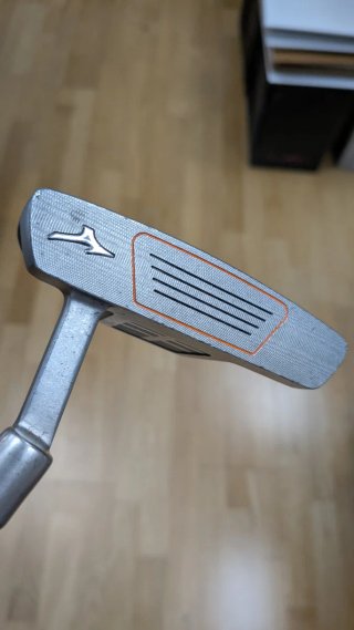Putter Mizuno