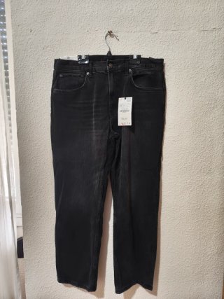 Pantalón Vaquero Negro Zara Talla 44