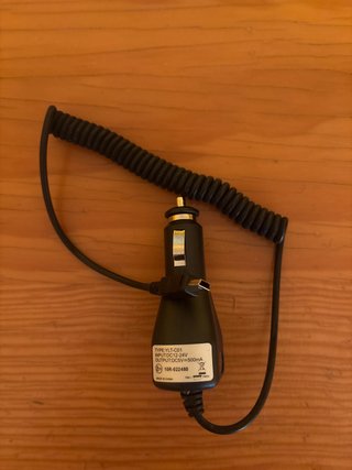 Cargador de Coche con conexión USB mini