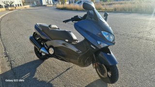 Yamaha tmax