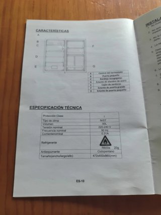 Frigorífico bajo encimera 93L