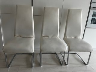 6 Sillas de comedor Wengue y Blancas