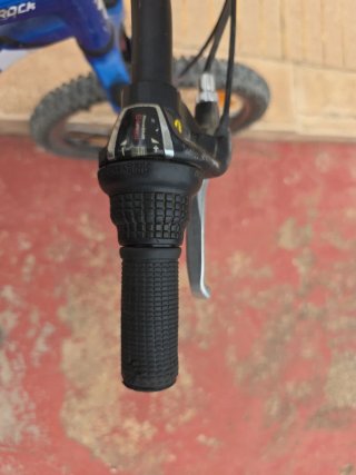 Bicicleta Specialized Hotrock 20