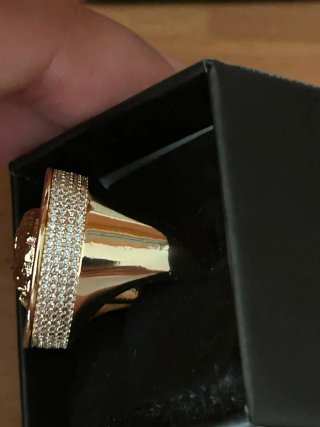 Anillo Versace Sello Bañado Oro 21mm Talla 11
