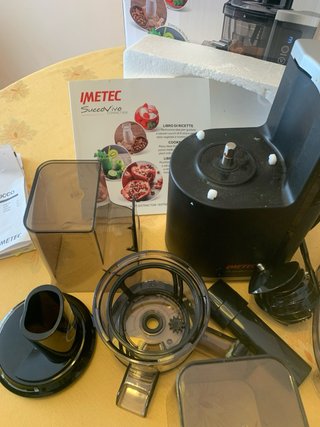 Estrattore succo IMETEC SuccoVivo Compact 800