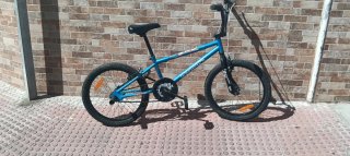 Bicicleta BMX Decathlon One Azul Precio negociable