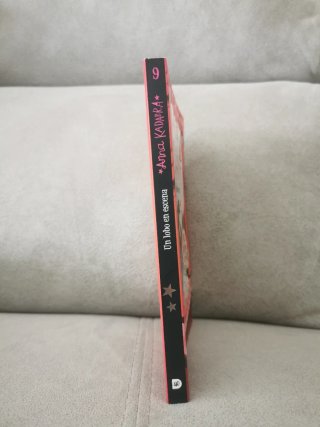 Libro de Anna Kadabra. Un lobo en escena.