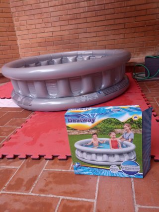 Piscina hinchable Bestway Astronave