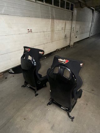 Baquets ATECH (Asientos Deportivos)