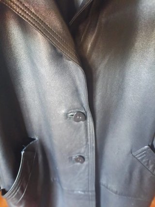 Chaqueta de cuero negra Talla 40