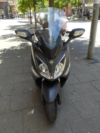 Maxi Scooter SYM JOYMAX GTS 125cc Inyección