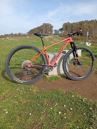 Orbea Alma M25 Carbono