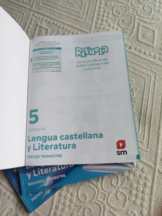 Lengua castellana y literatura, 5 Primaria Revuela