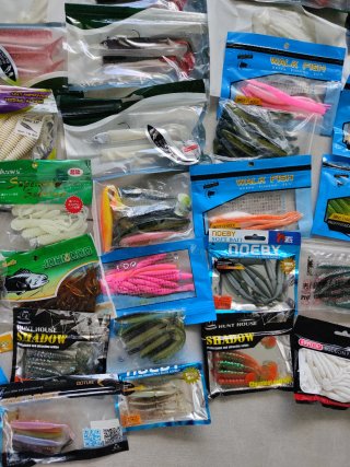 Lote señuelos vinilo pesca