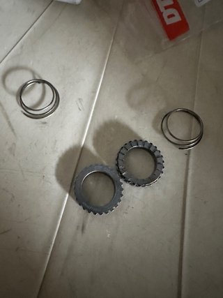 Kit Mantenimiento DT Swiss Ratchet 18T