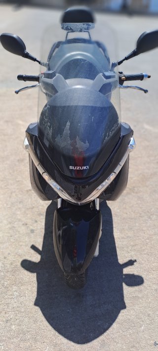 Suzuki Burgman 125 Negra/Burdeos