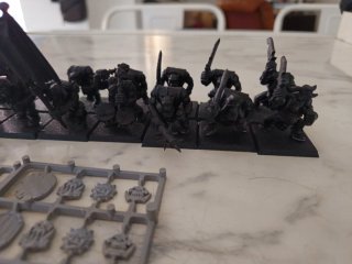 Orkos The Old World - con grupo de mando