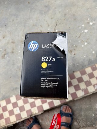 Toner HP 827A Giallo CF302A nuovo senza sigillo