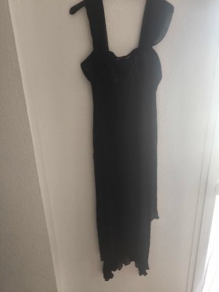 Vestido negro fiesta tirantes
