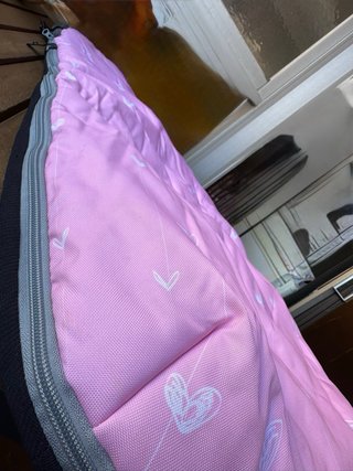 Saco nórdico de bebé rosa con corazones