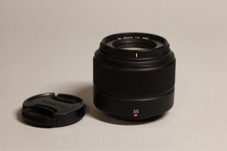 Objetivo Fujinon XC 35mm F2