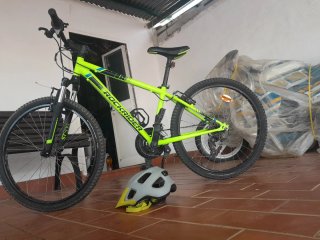 Bicicleta Rockrider ST 500