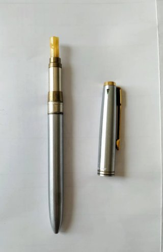 Bolígrafo Parker 4 colores. Parker 45 o Parker 75