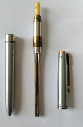Bolígrafo Parker 4 colores. Parker 45 o Parker 75