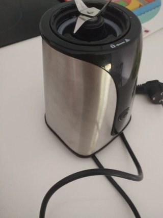 Batidora Hoffen con vasos