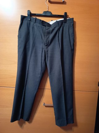 Traje de hombre gris