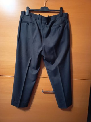 Traje de hombre gris