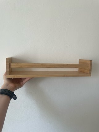 Estante de bambú para pared