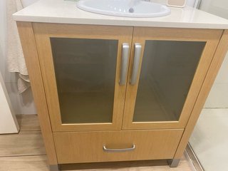 Mueble de baño madera y cristal