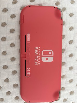 Nintendo Switch Lite+ Fifa 21 + MaKartDeluxe+ Carg
