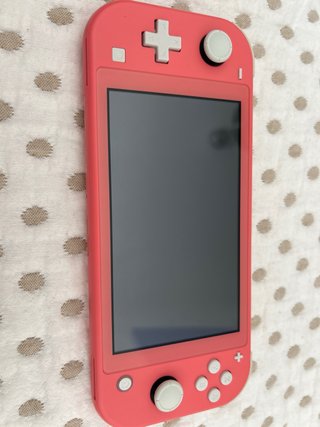 Nintendo Switch Lite+ Fifa 21 + MaKartDeluxe+ Carg