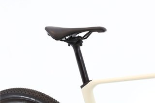 Bicicleta Cube Nuroad C:62 EX AXS 12V t.56 Reacondicionada